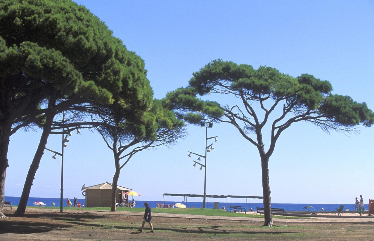 Camping La Pineda De Salou Hotel Buitenkant foto